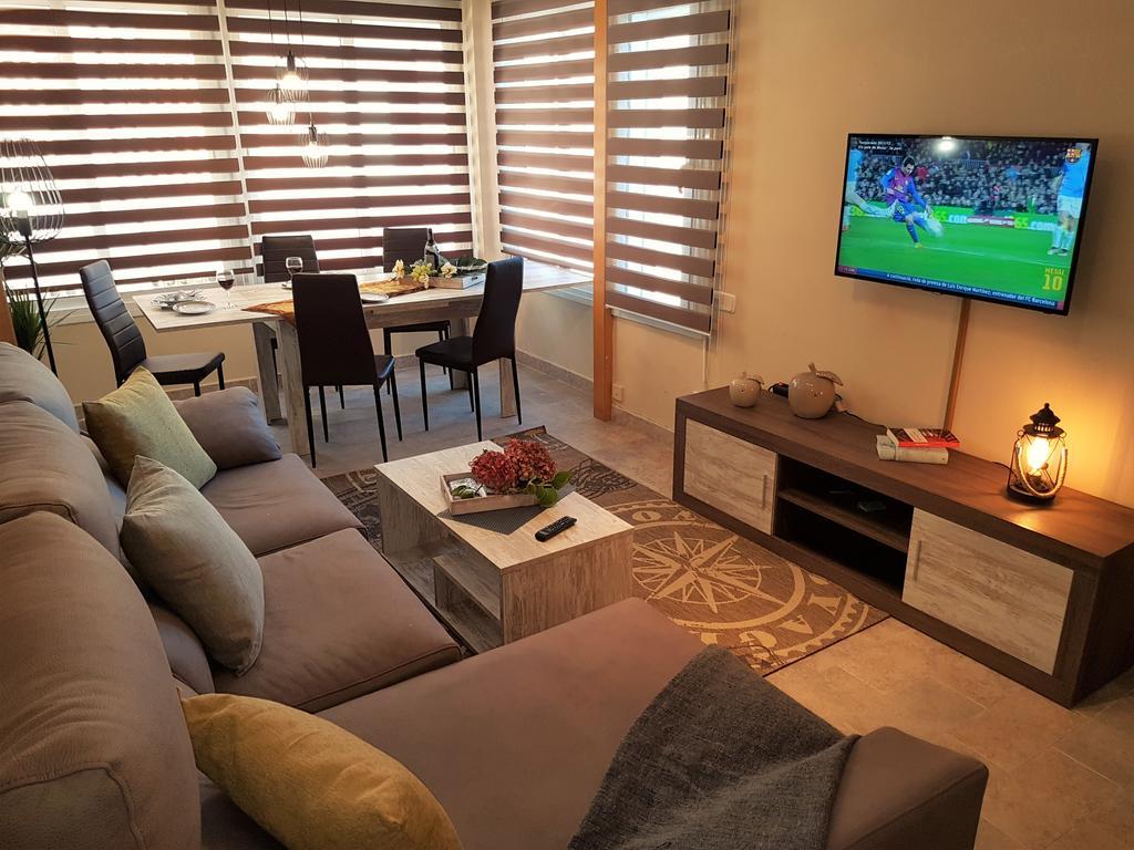 Marina Port & Beach-Apartment El El Masnou Dış mekan fotoğraf