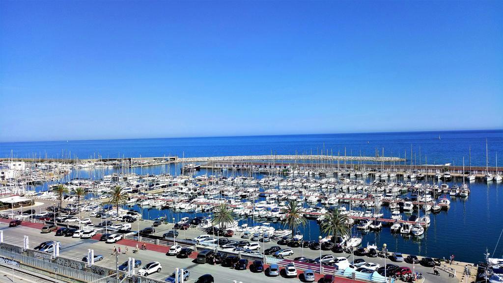 Marina Port & Beach-Apartment El El Masnou Dış mekan fotoğraf
